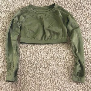 Shein Activewear Long Sleeve Cropped Top